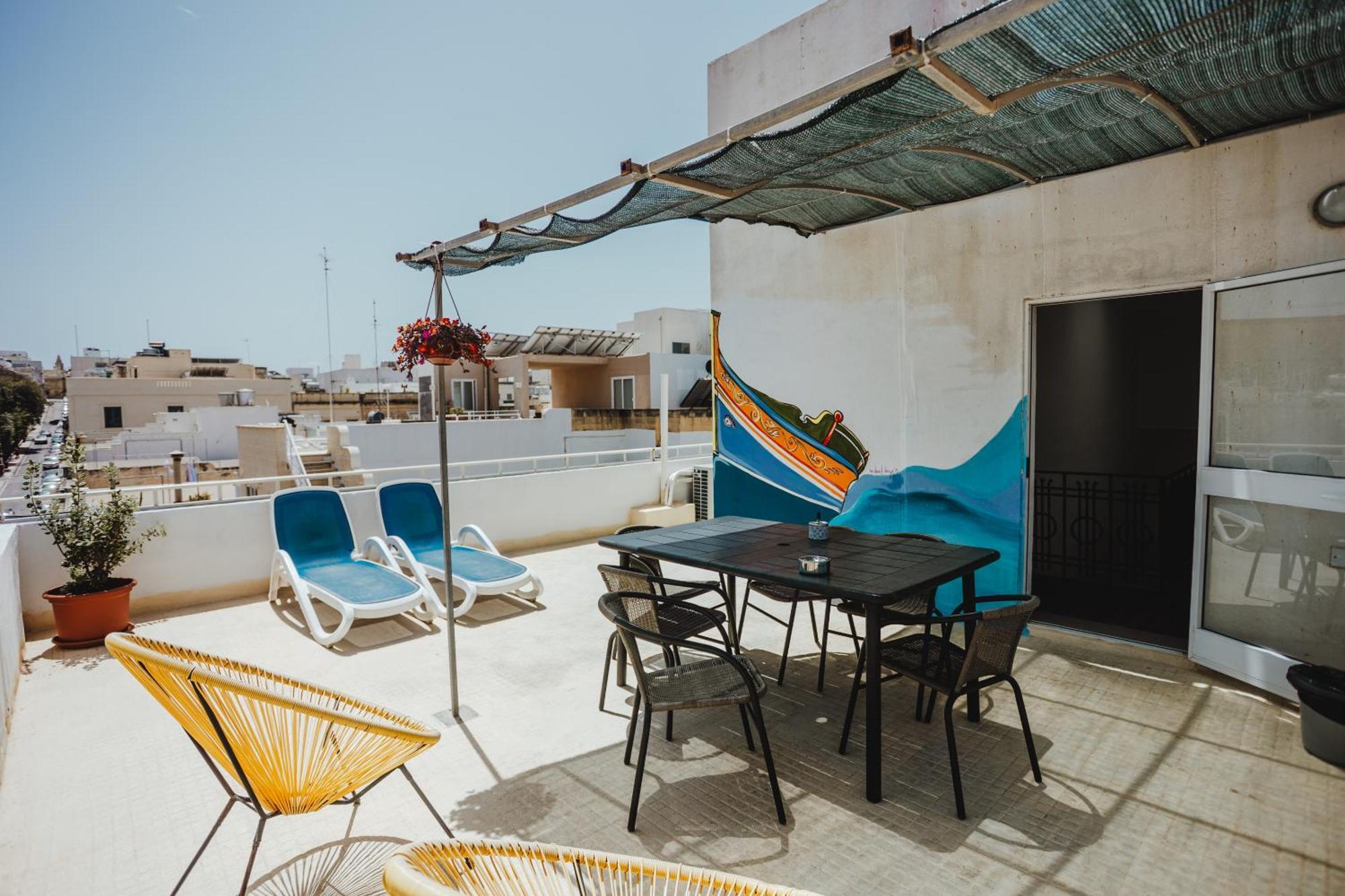 People & Places Sliema Ngoại thất bức ảnh